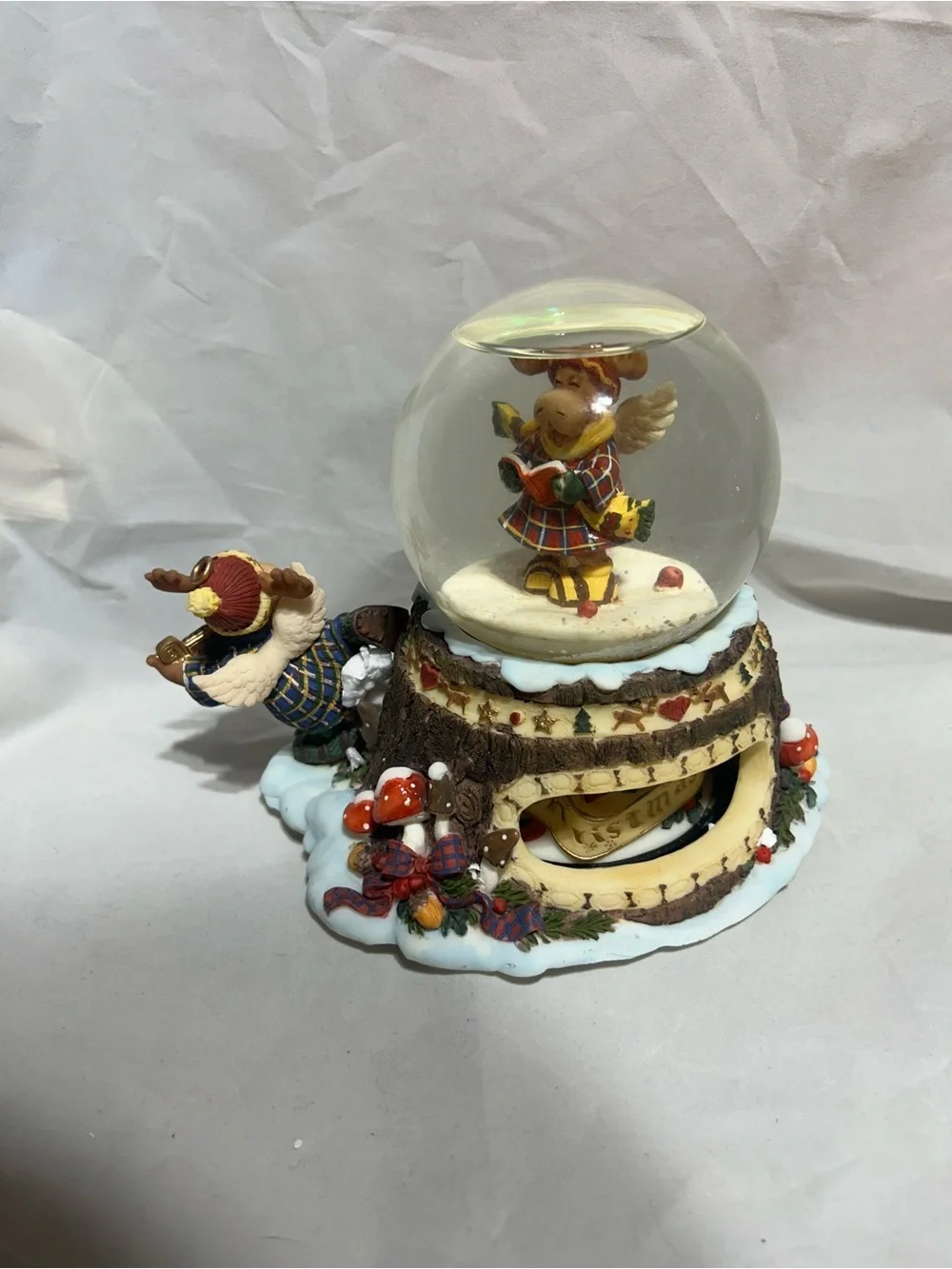 Vintage Heritage Musical Water Globe Moose Angel Carolers Double Revolving